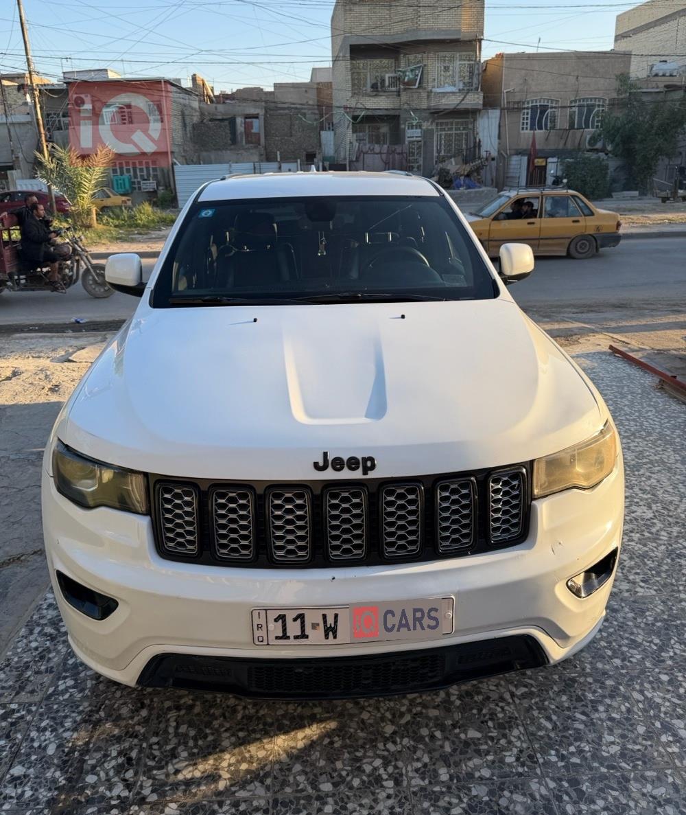 جيب جراند شيروكي